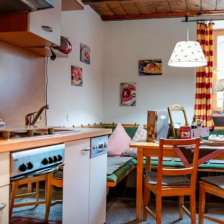 Hoglhaus & Malerwinkel * Mittenwald