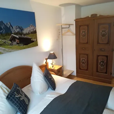 Hoglhaus & Malerwinkel Mittenwald