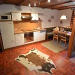 Hoglhaus & Malerwinkel Semesterbostad *