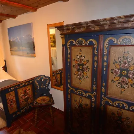 Hoglhaus & Malerwinkel Tatil Evi *