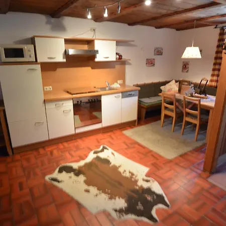 Hoglhaus & Malerwinkel Tatil Evi *