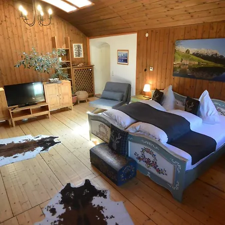 Hoglhaus & Malerwinkel *