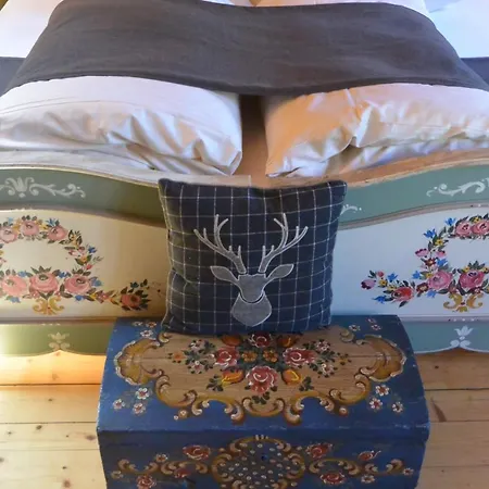 Hoglhaus & Malerwinkel * 米滕瓦尔德