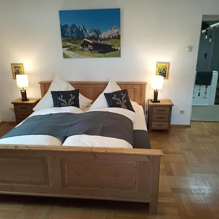 Hoglhaus & Malerwinkel 度假居 米滕瓦尔德